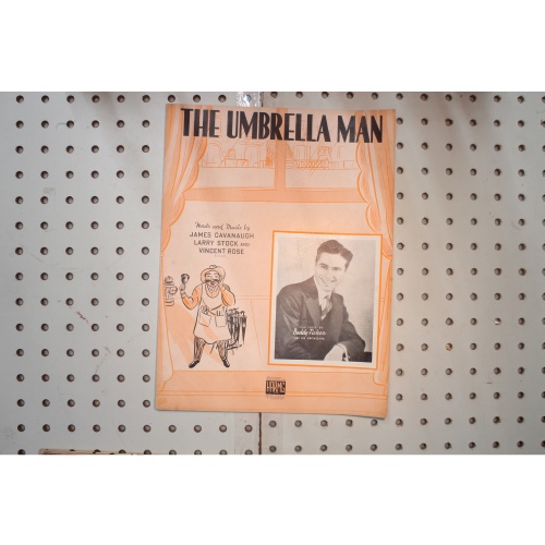 1938 - The umbrella man buddy Fisher - Sheet Music