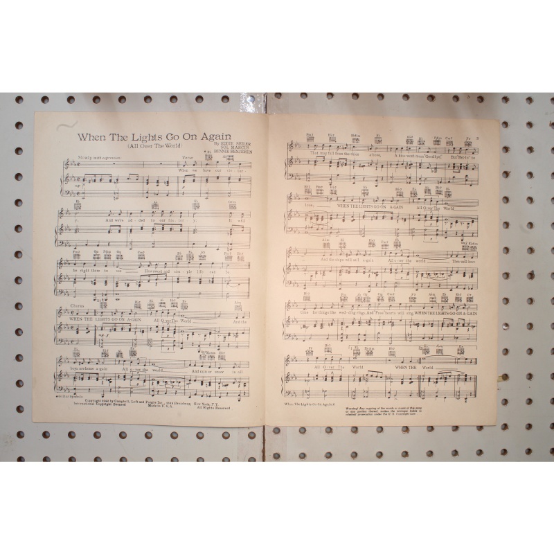 1942 - When the lights go on again - Sheet Music