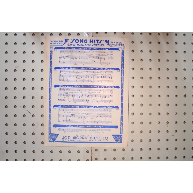 1935 - In a little Gypsy tea room - Sheet Music