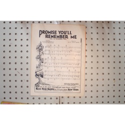 1931 - Paradise a woman commands - Sheet Music