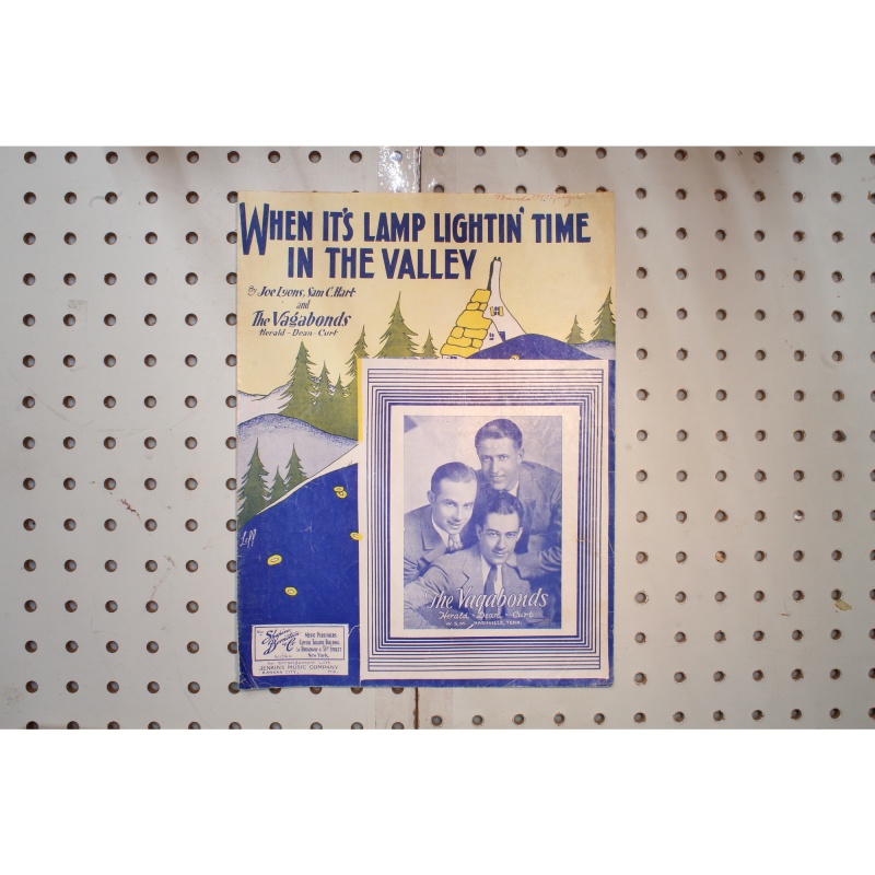 1933 - When its lamp lightin time in the valley - Sheet Music