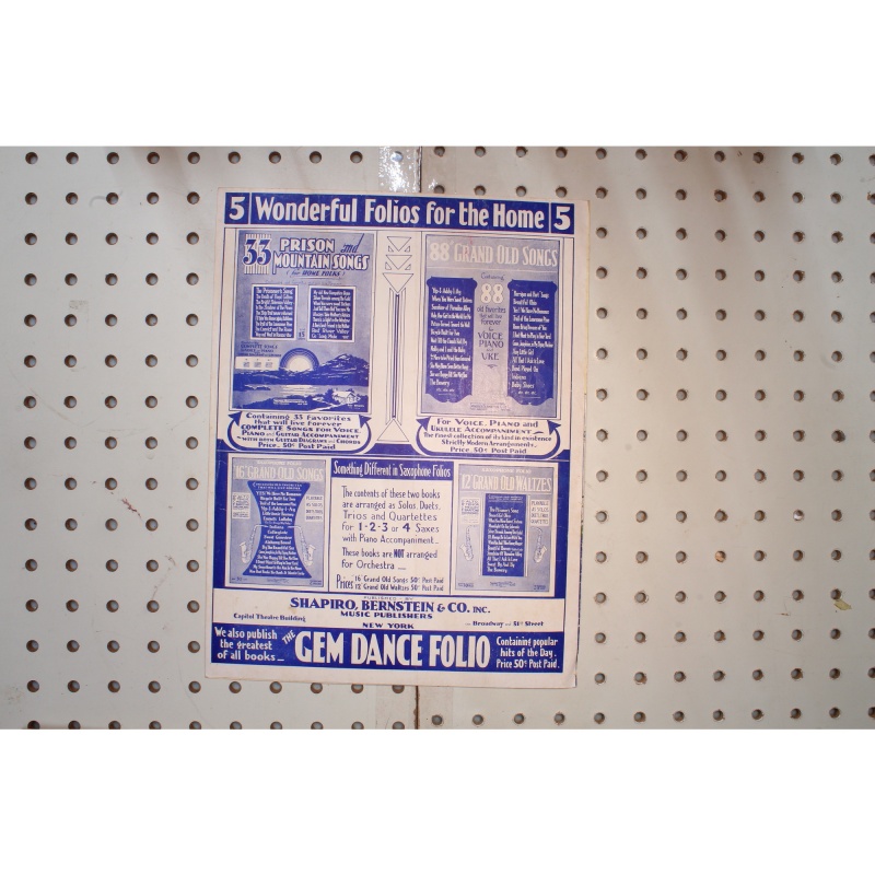 1933 - When its lamp lightin time in the valley - Sheet Music