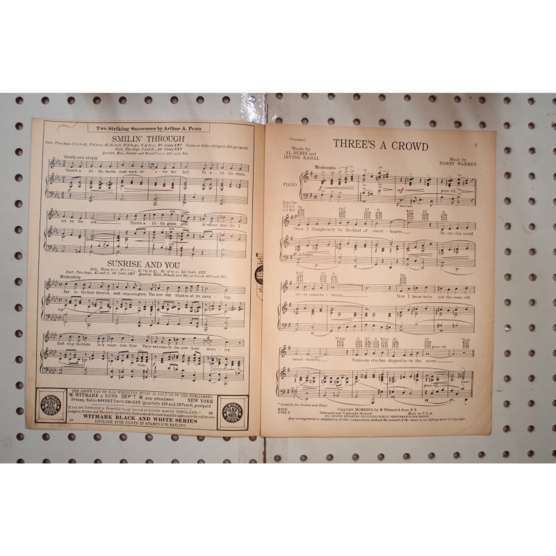 1937 - Threes a crowd crooner ann Dvorak - Sheet Music