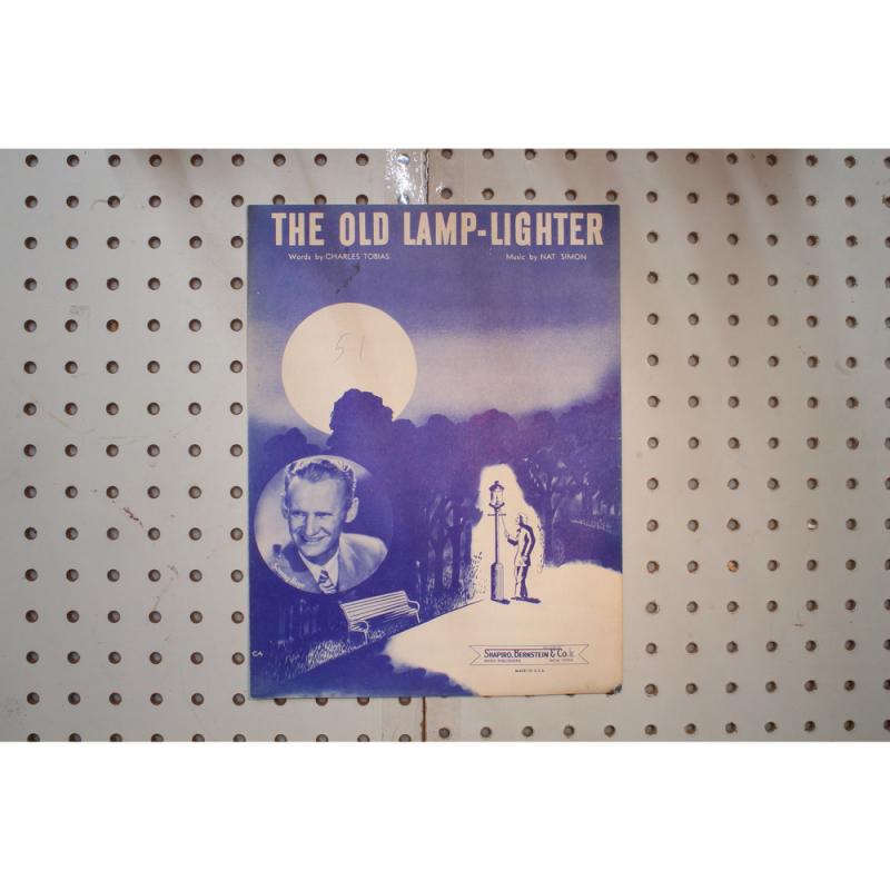 1946 - The old lamp lighter - Sheet Music