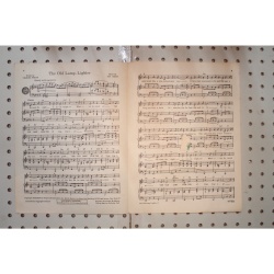1946 - The old lamp lighter - Sheet Music