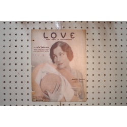 1929 - Love your spell is everywhere the trespasser - Sheet Music