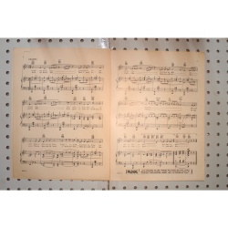 1931 - PARADISE IN A WOMAN COMMANDS BY NACIO HERB BROWN & GORDON CLIFFORD - Shee