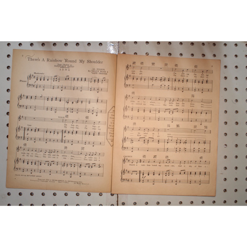 1928 - THERES A RAINBOW ROUND MY SHOULDER AL JOLSONS BIG HIT IN "THE SINGING