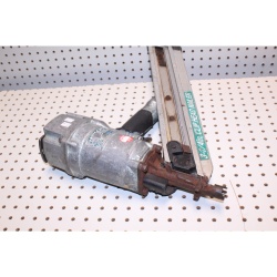 Hitachi pneumatic air nail gun