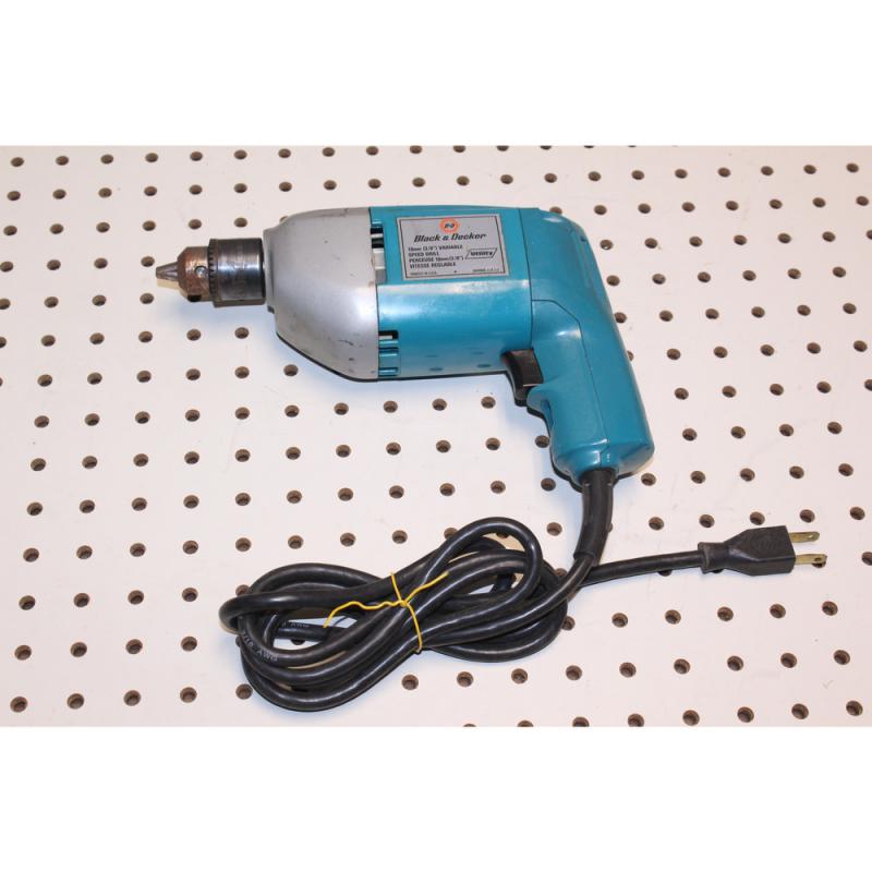 Black & Decker variable speed corded power drill