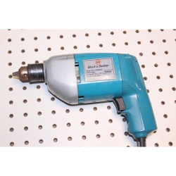 Black & Decker variable speed corded power drill