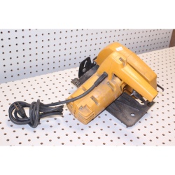 Black & Decker circular saw