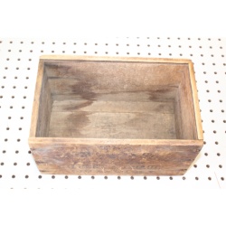 Gilbert S Graves mirror gloss starch wooden box