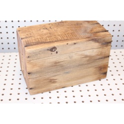 Gilbert S Graves mirror gloss starch wooden box