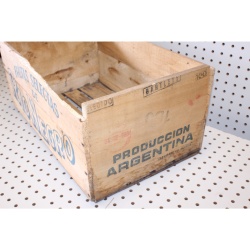 Nice early wooden fruit crate with great markings Argentina