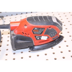Black & Decker palm sander