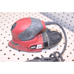 SKIL 7300-01 Octo 0.8 Amp Detail Sander with Bag