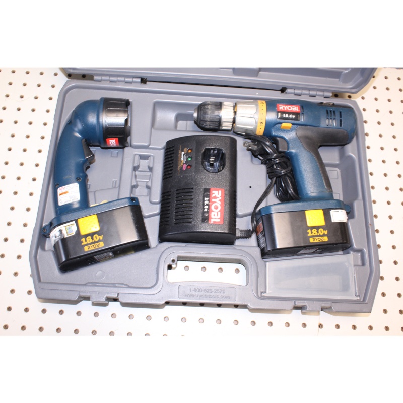 Ryobi 18v cordless drill and flashlights set - as is