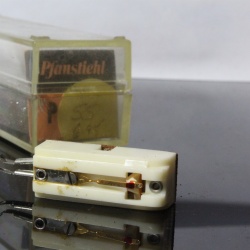 Pfanstiehl P-55 Turntable Cartridge Needle/Stylus