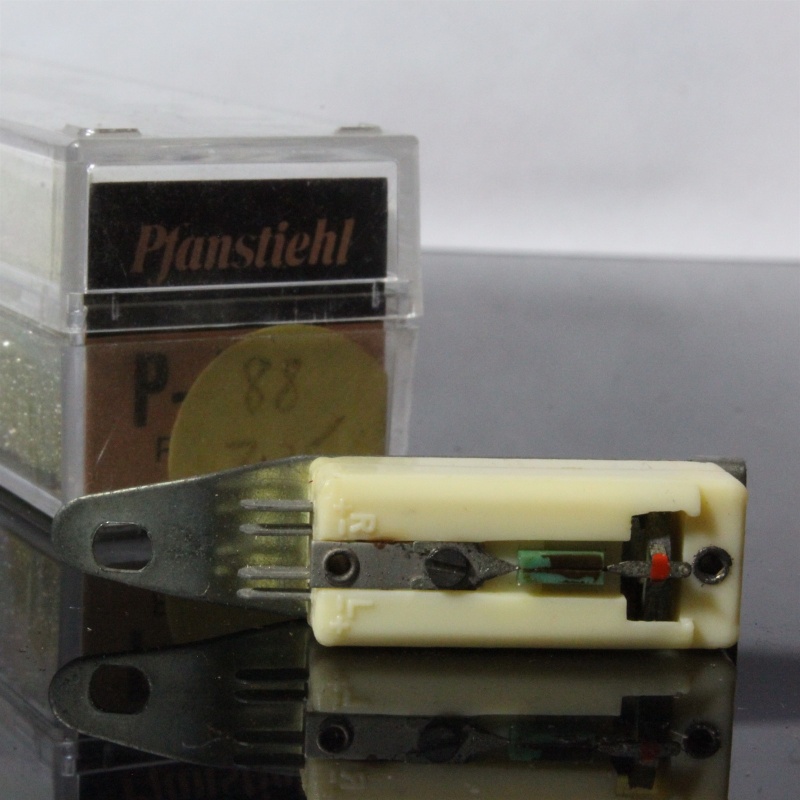 Pfanstiehl P-88 Turntable Cartridge Needle/Stylus