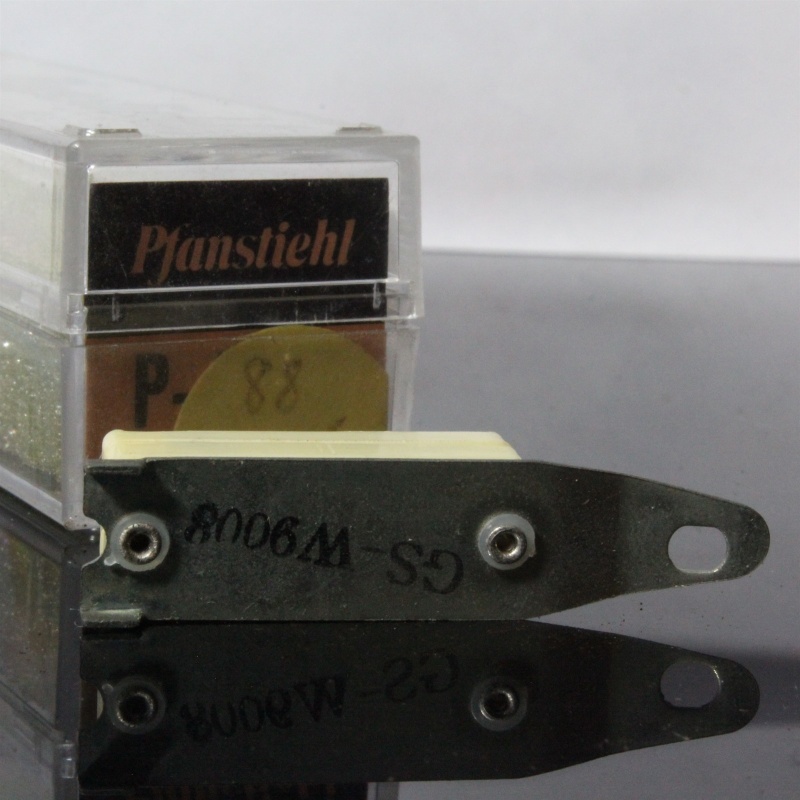 Pfanstiehl P-88 Turntable Cartridge Needle/Stylus