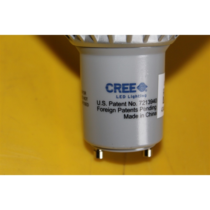 CREE Lighting LRP-38A92-20D40-GU24 12W LED PAR38 GU24 Base, 600 lumens 20 Degree