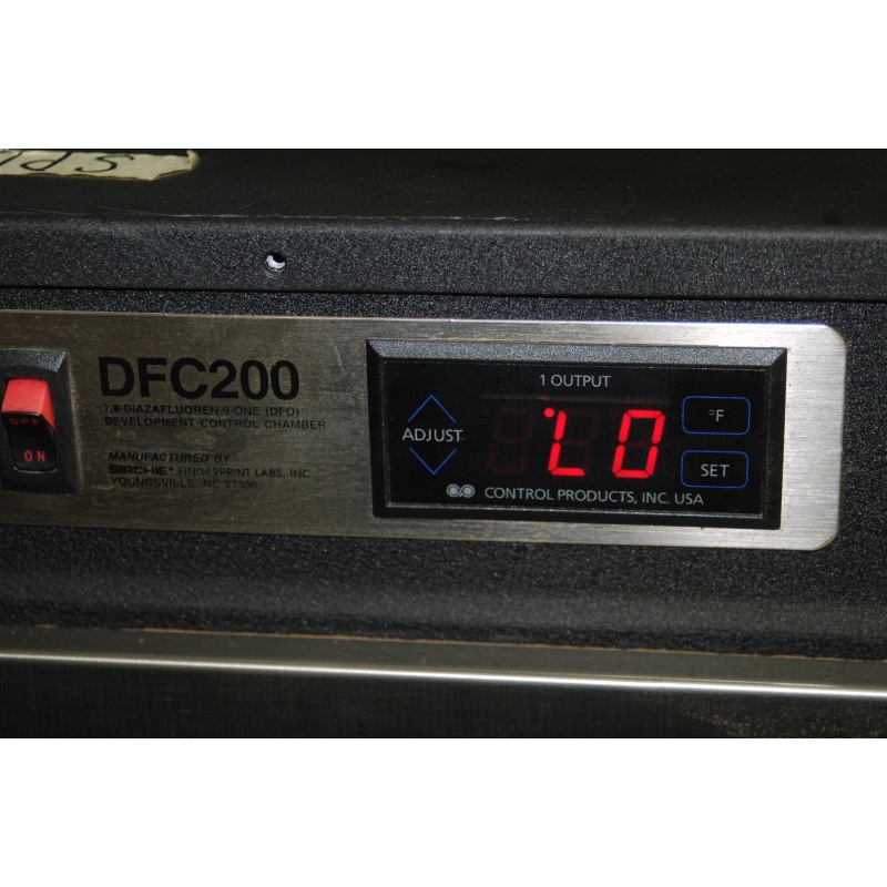 Sirchie DFO Large Latent FingerPrint Development Control Chamber, 110V AC DFC200