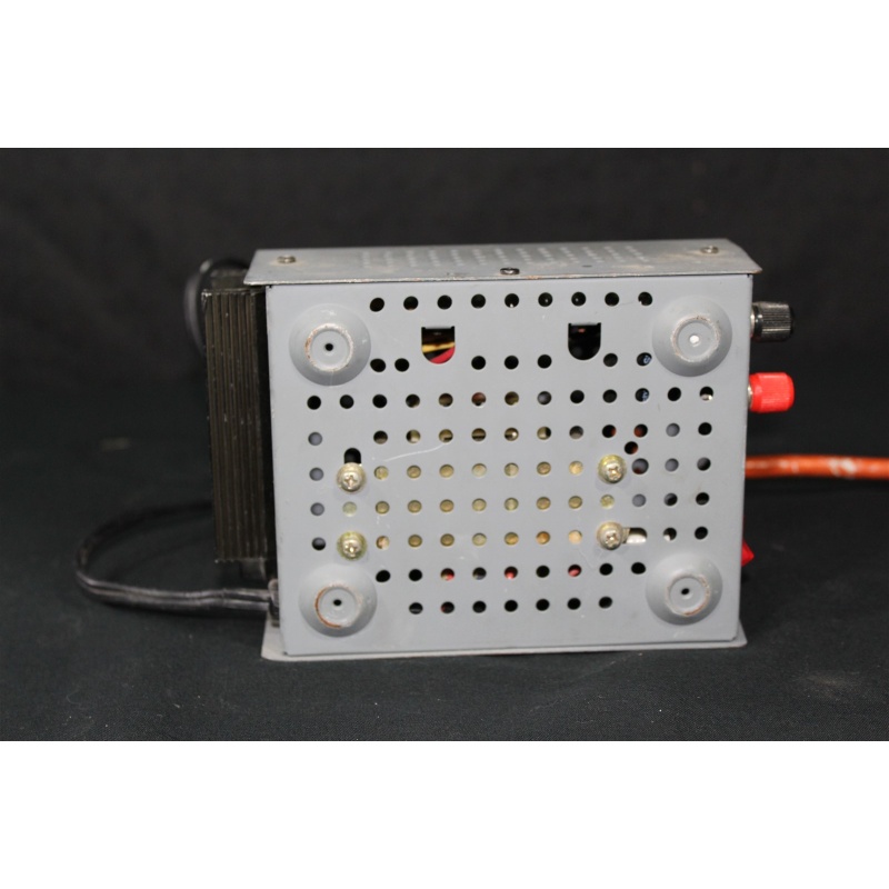 PYRAMID PS-4K REGULATED POWER SUPPLY CONVERTER