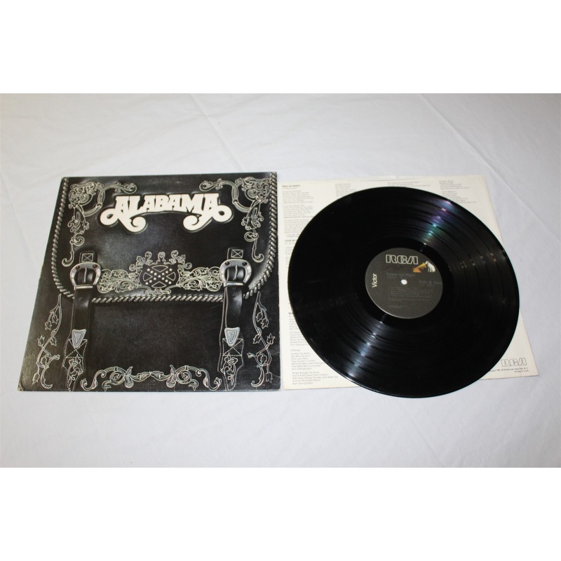 Alabama Feels So Right AHL1-3930 Vinyl LP, Album - 52-085