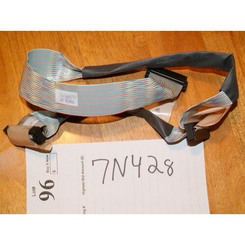 7N428  DELL COMPUTER SERVER CABLES