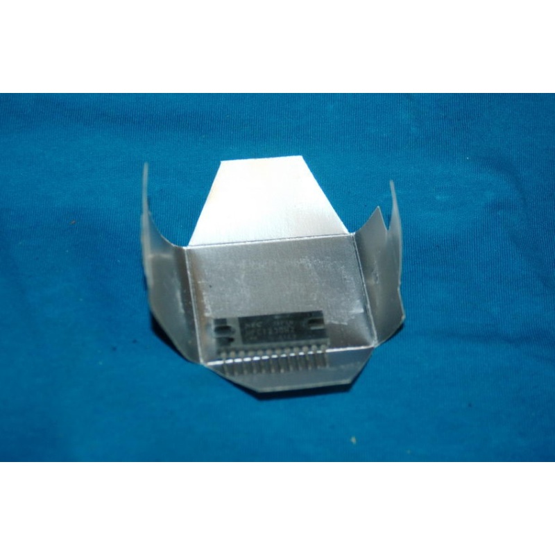 UPC1230H2 ~ UPC12300H2 ~B37A501 ~ INTEGRATED CIRCUIT IC