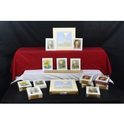 Lot of 2000 ART Prints Various Sizes Lot #58290