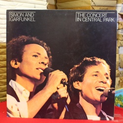 Simon & Garfunkel The Concert In Central Park 2BSK 3654 Vinyl Vinyl 59-055