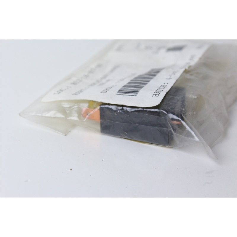 SHARP RELAY RRLY-B002MRE0