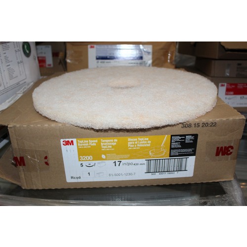 3M 3200 TopLine Speed 17" White / Amber Burnishing Floor Pad - 5/Case