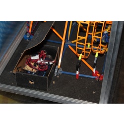 KNEX Motor / Battery Pack AND 2 Motion/Light Sensors From Store Display Knex