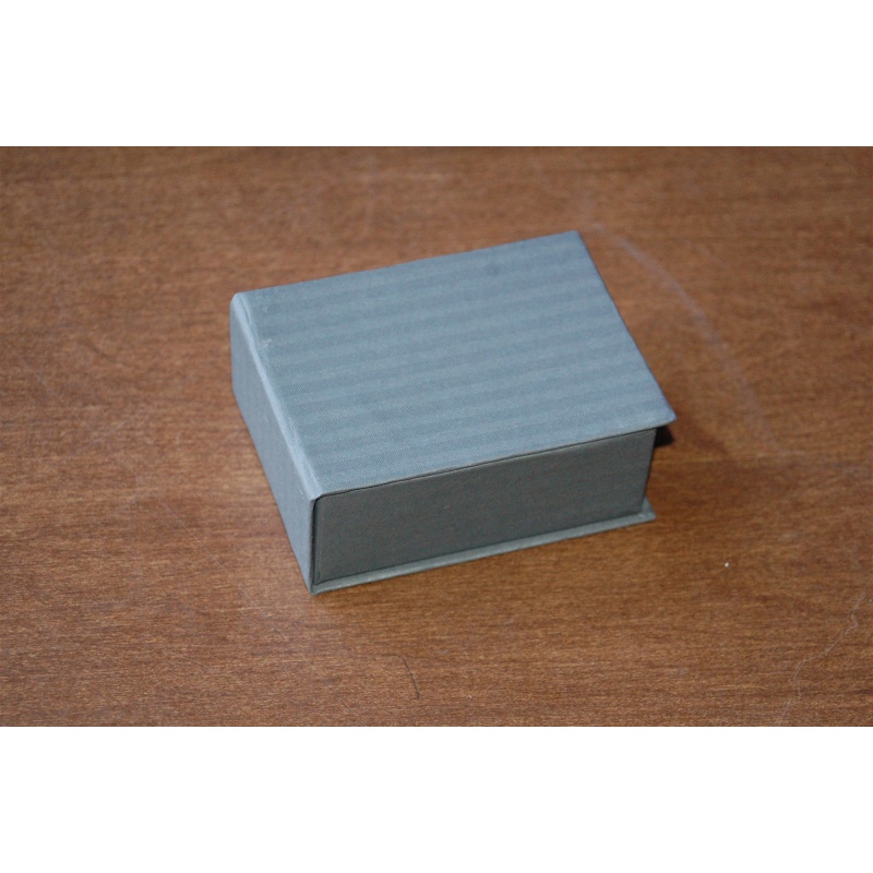 Lot of 100 Jewelry Gift Boxes Ring Size - 2.5" x 2" x 1.25" - Brand new