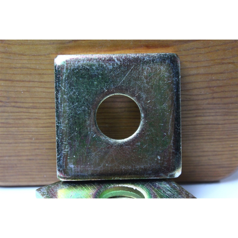 2" Square Flat Washer Yellow Zinc Plated Steel 0.7" ID, 1/4" Thick 5/8" Bolt
