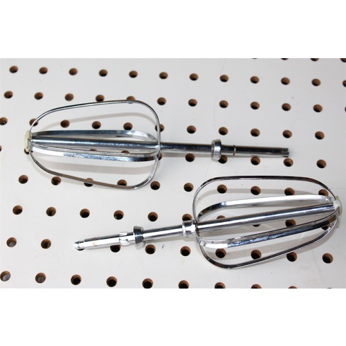 MIXER BEATERS UNKNOWN BRAND & MODEL