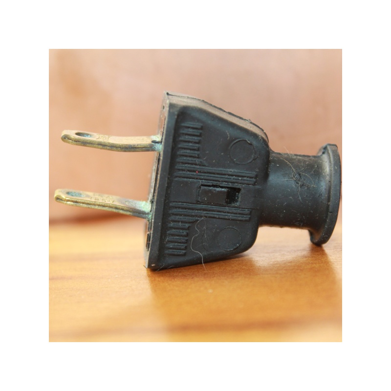 ANTIQUE VINTAGE PLUG END 63770