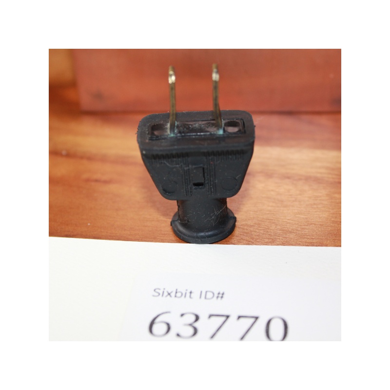 ANTIQUE VINTAGE PLUG END 63770