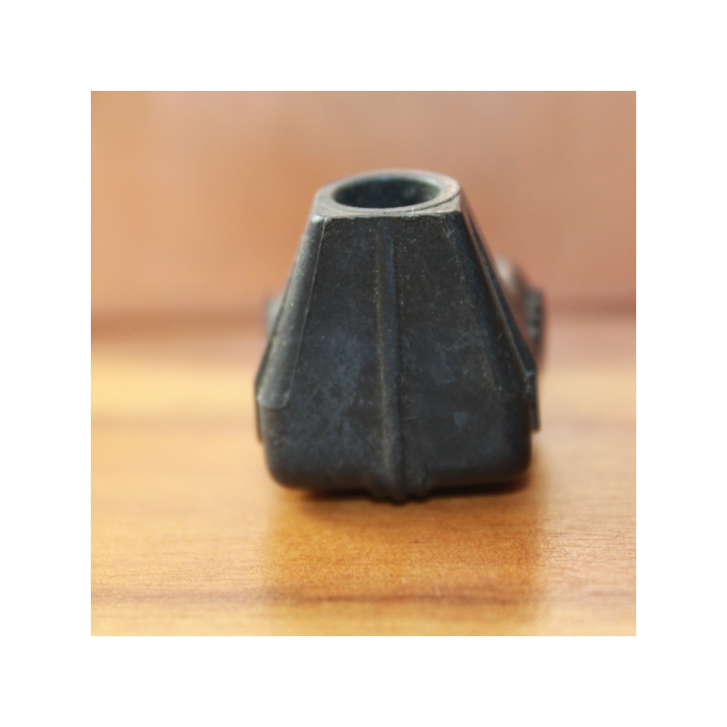 ANTIQUE VINTAGE PLUG END 63777