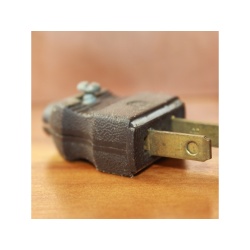 ANTIQUE VINTAGE PLUG END 63791