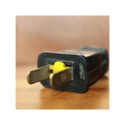 ANTIQUE VINTAGE PLUG END 63798