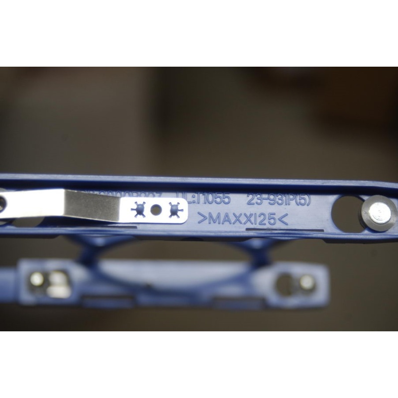 IBM T1055 Thinkcentre Blue Hard Drive Caddy Tray 2000B907 23-931P(5) MAXX125