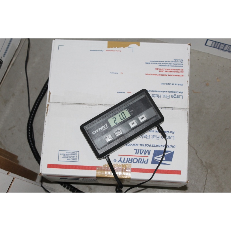 Lot of 2000 ART Prints Various Sizes Lot #7359