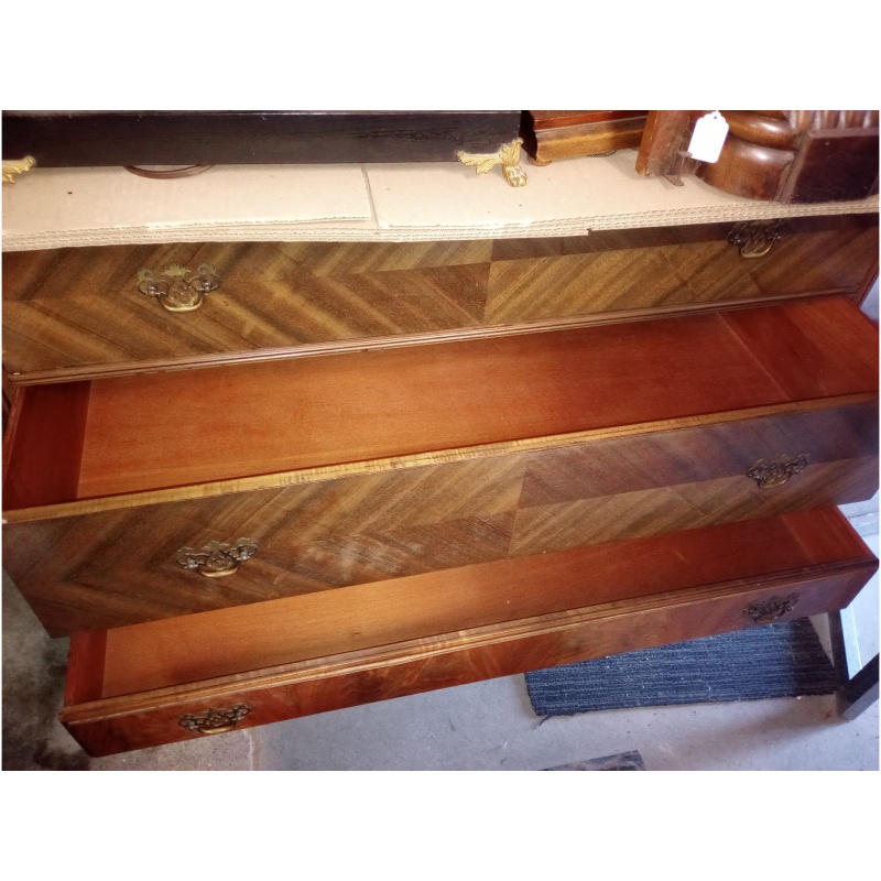 Vintage BERKEY & GAY Furniture 3 Drawer DRESSER WITH MIRROR - 48" x 22.5" x 75"