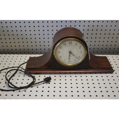 1940s Seth Thomas Mantle Electric Clock - Staunton 2e Model #E504-000