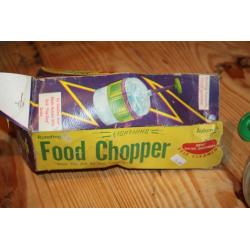 VINTAGE 4 WAY ROTARY CHEF FOOD CHOPPER W/ BOX MADE IN USA ZYLYSS