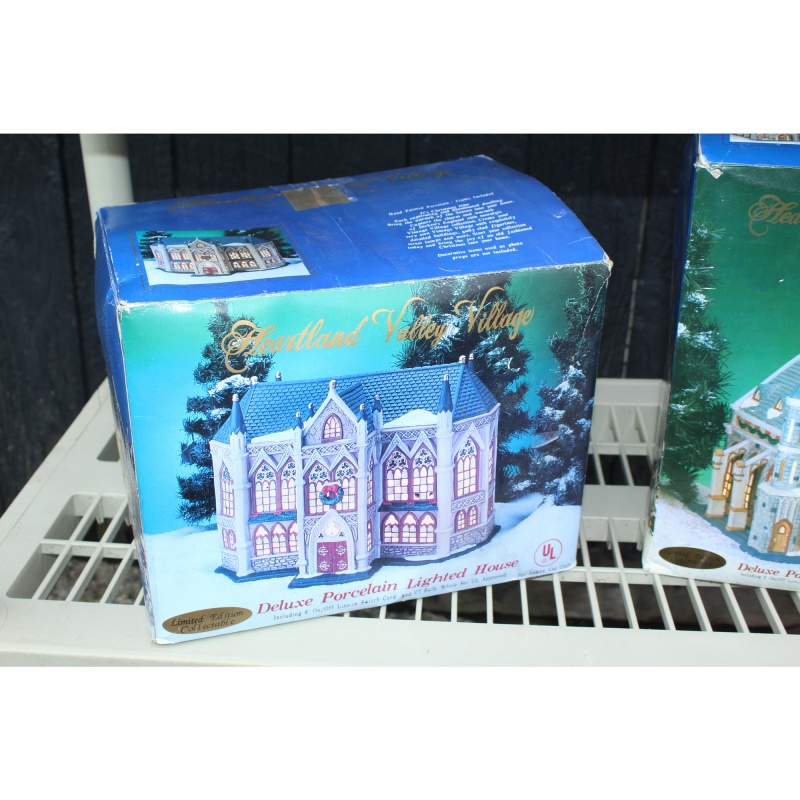 6 Heartland Valley Village Christmas house & church limited edition collectible